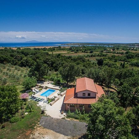 Beautiful Villa Palera With Private Pool Near Pula Ližnjan 外观 照片